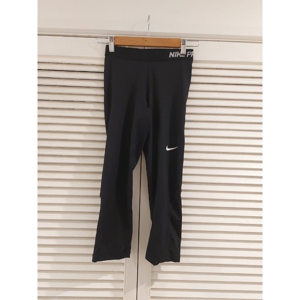 Nike Pro Dri fit cropped legging SZ S Black Running Gym Activewear EUC - Picture 2 of 5